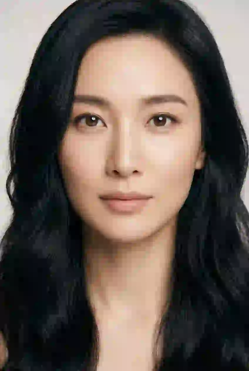 Portrait of an Asian beauty with black hair. Template for AI baby filter.
